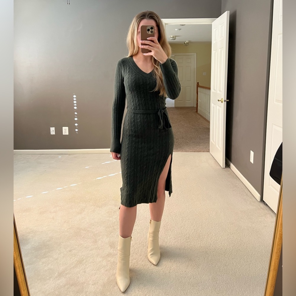 Green midi sweater dress